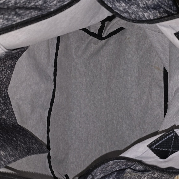 NWT PINK VICTORIA'S SECRET LARGE ZIPPERED TOTE BAG - Picture 8 of 13